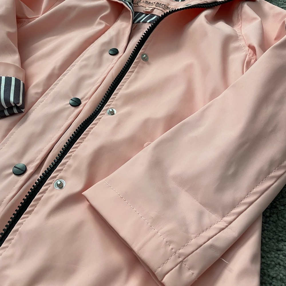 Jacket - Picture 3 of 5